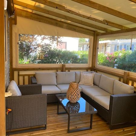 Mobil Home De Charme Fréjus Zewnętrze zdjęcie