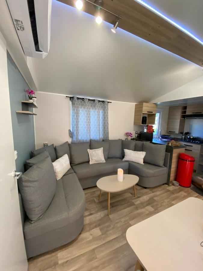 Mobil Home De Charme Fréjus Zewnętrze zdjęcie